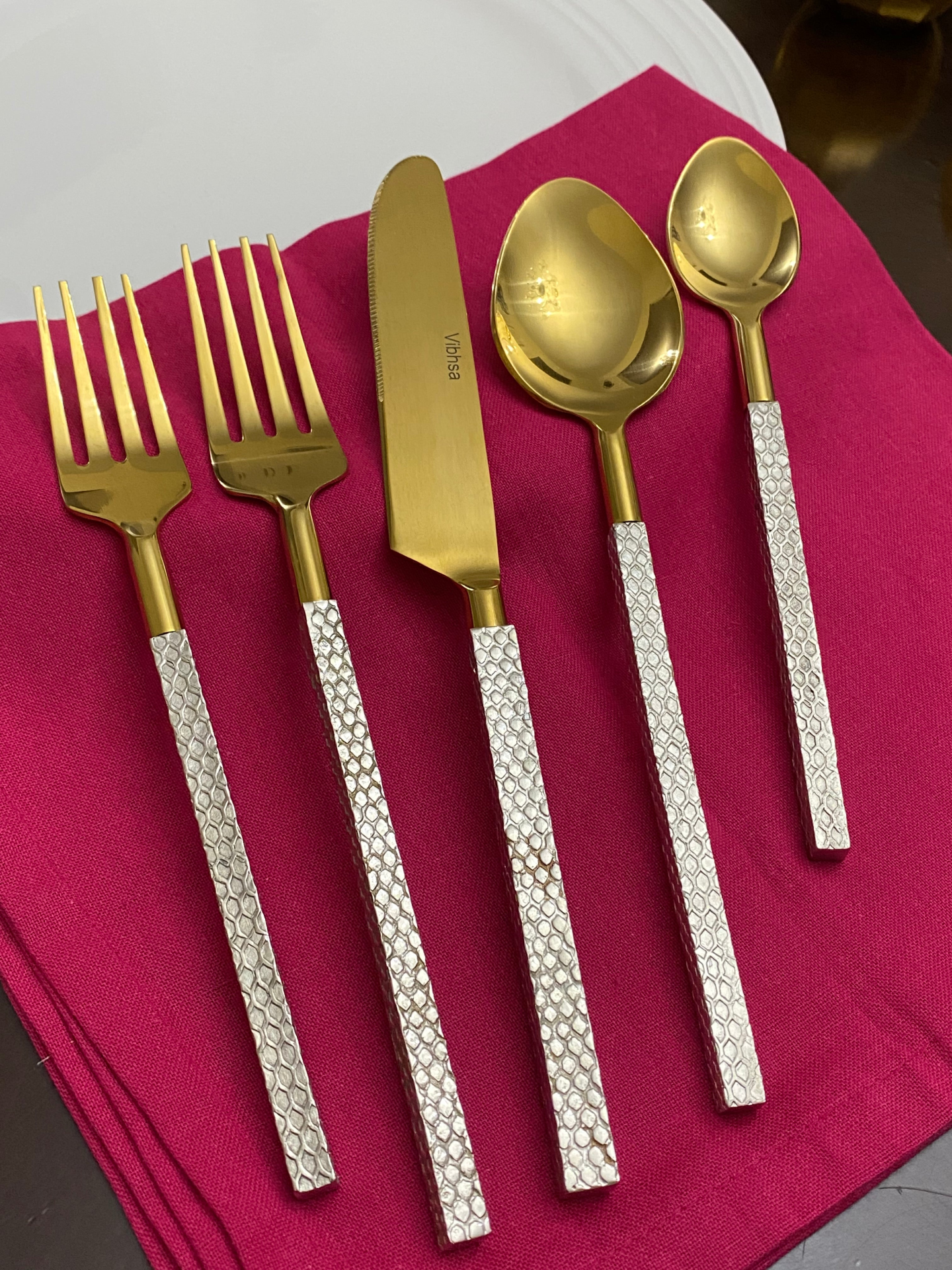 20pc - 4 Sets Designer Golden Stainless Steel Flatware.