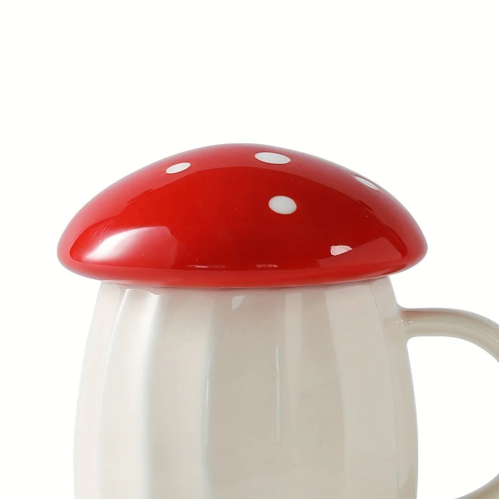 250ml / 8.4oz Coffee Mug with Mushroom Lid.