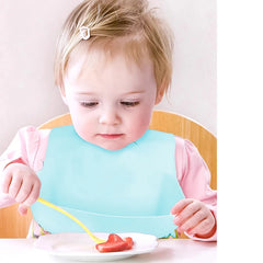 Food Grade Silicone Baby Eating Bibs. Easy to Clean. Silicone Drool Bibs