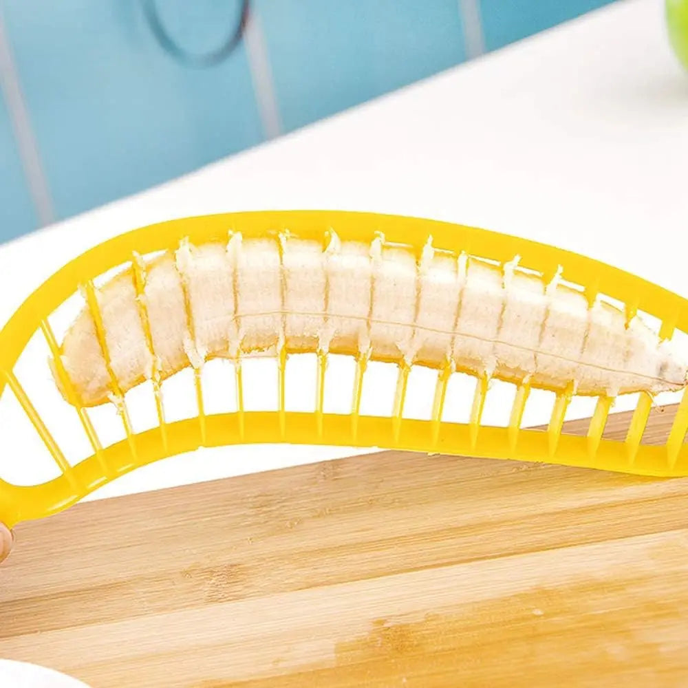 2Pcs Banana Slicer-perfect for fruit salads. Plastic Banana Fruit Slicer, Cutter, Chopper.