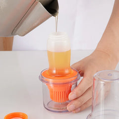 Silicone with Cover Oil Brush, Safe and Durable Anti-scalding Oil Bottle, Portable Barbecue Party Sauce Brushes.